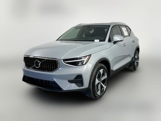 2025 Volvo XC40 Core Bright Theme