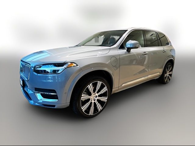 2025 Volvo XC40 Core Bright Theme