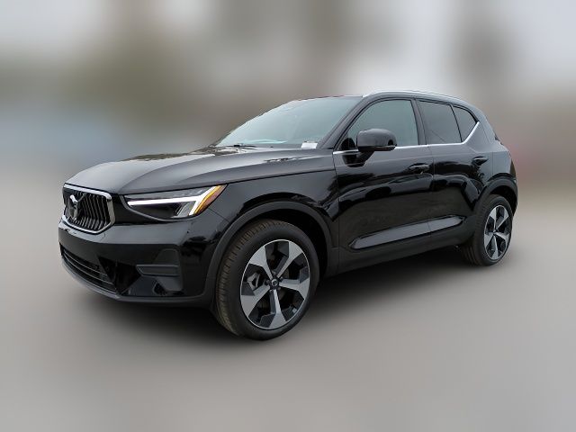 2025 Volvo XC40 Core Bright Theme