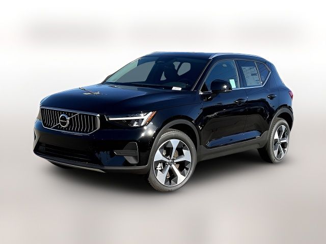 2025 Volvo XC40 Core Bright Theme