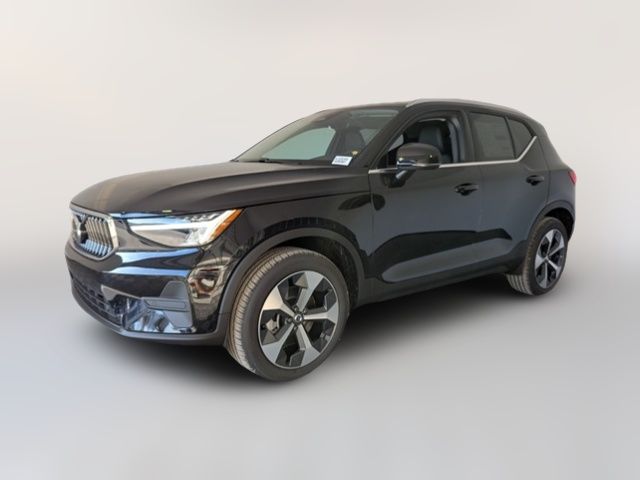 2025 Volvo XC40 Core Bright Theme