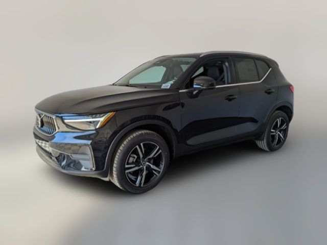 2025 Volvo XC40 Core Bright Theme