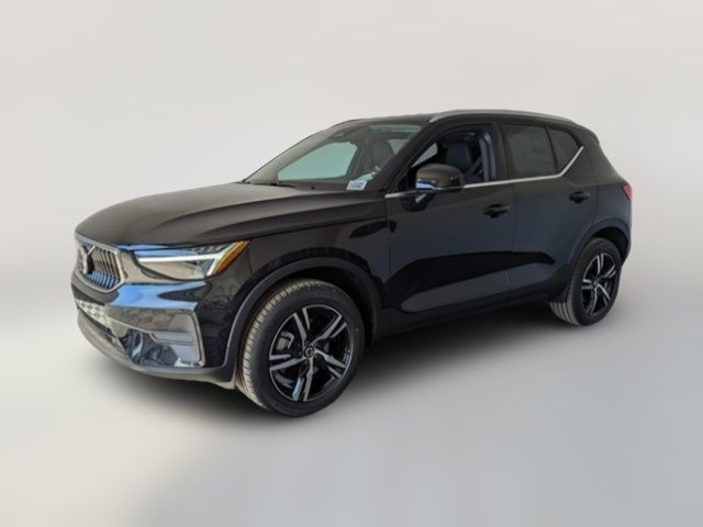 2025 Volvo XC40 Core Bright Theme