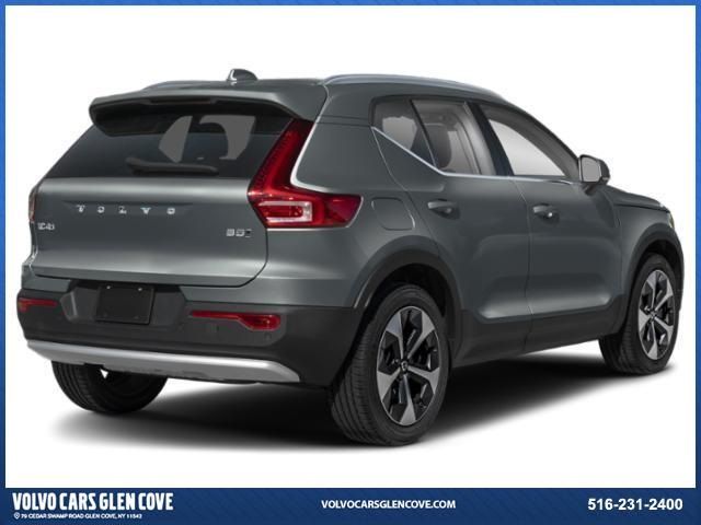 2025 Volvo XC40 Core Bright Theme