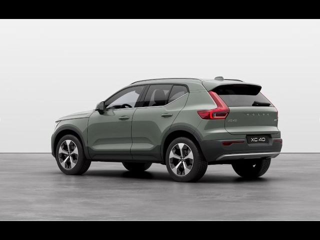 2025 Volvo XC40 Core Bright Theme