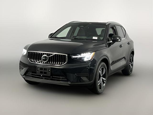 2025 Volvo XC40 Core Bright Theme