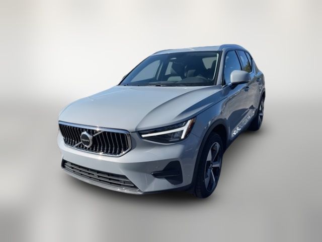 2025 Volvo XC40 Core Bright Theme