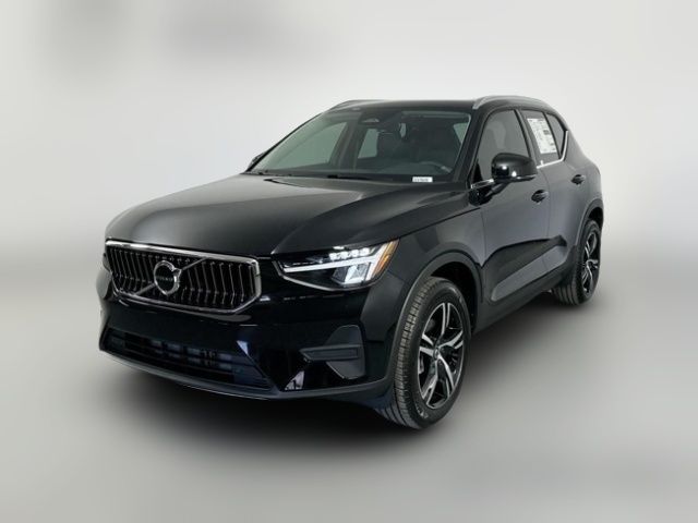 2025 Volvo XC40 Core Bright Theme