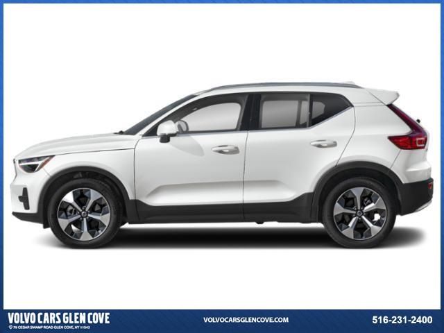 2025 Volvo XC40 Core Bright Theme