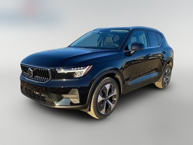 2025 Volvo XC40 Core Bright Theme