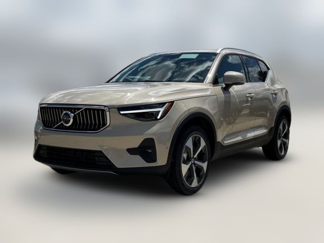 2025 Volvo XC40 Plus Bright Theme