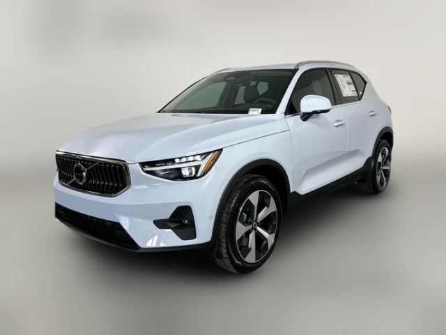 2025 Volvo XC40 Plus Bright Theme