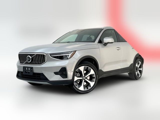 2025 Volvo XC40 Plus Bright Theme