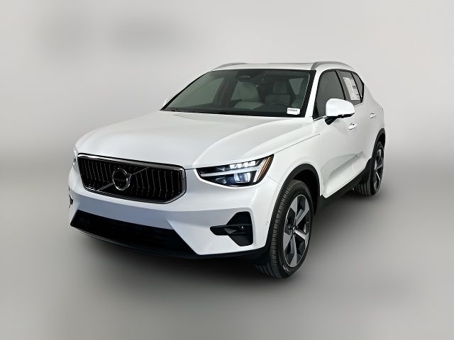 2025 Volvo XC40 Plus Bright Theme