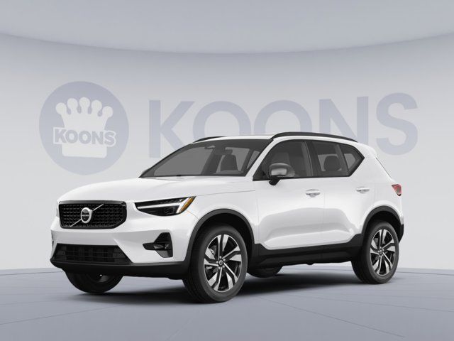 2025 Volvo XC40 Plus Bright Theme