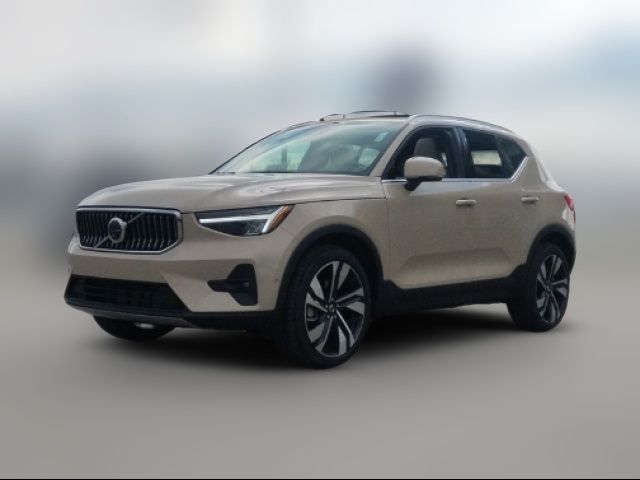 2025 Volvo XC40 Plus Bright Theme