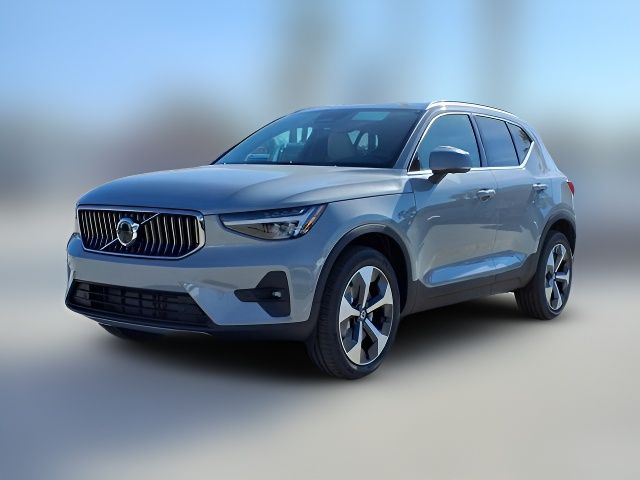 2025 Volvo XC40 Plus Bright Theme