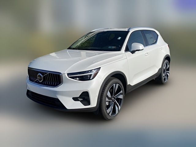 2025 Volvo XC40 Plus Bright Theme