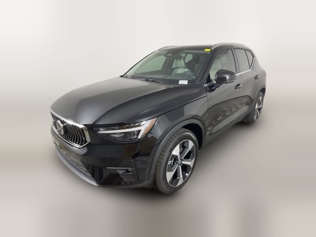 2025 Volvo XC40 Plus Bright Theme