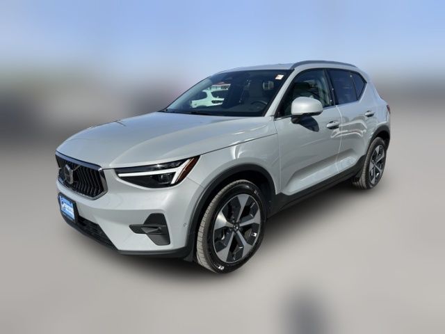 2025 Volvo XC40 Plus Bright Theme