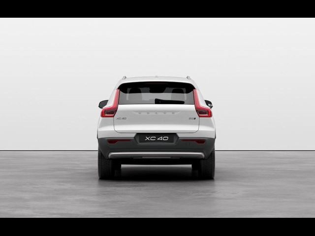 2025 Volvo XC40 Plus Bright Theme