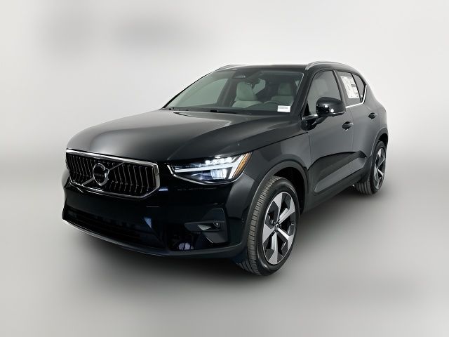 2025 Volvo XC40 Plus Bright Theme