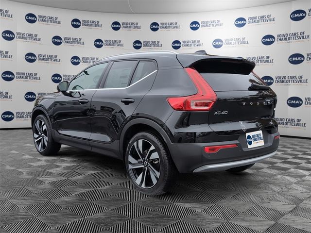 2025 Volvo XC40 Plus Bright Theme