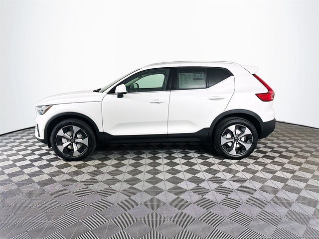 2025 Volvo XC40 Plus Bright Theme