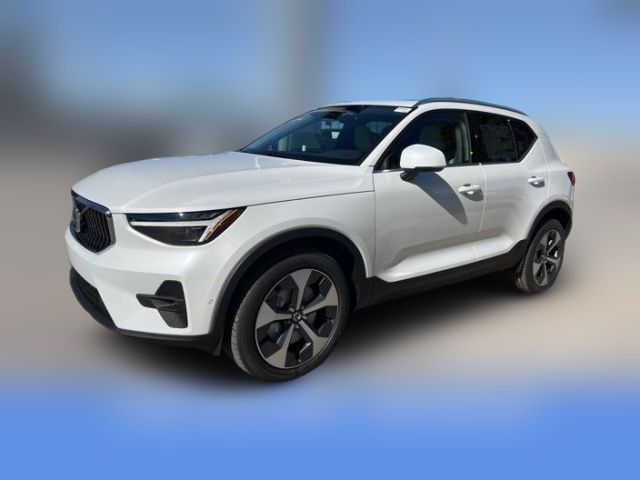 2025 Volvo XC40 Plus Bright Theme