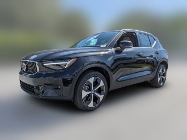 2025 Volvo XC40 Plus Bright Theme