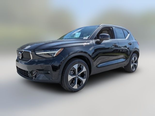 2025 Volvo XC40 Plus Bright Theme