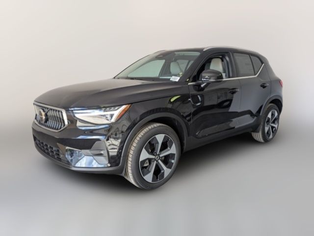 2025 Volvo XC40 Plus Bright Theme