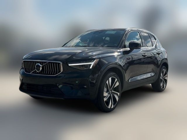 2025 Volvo XC40 Plus Bright Theme