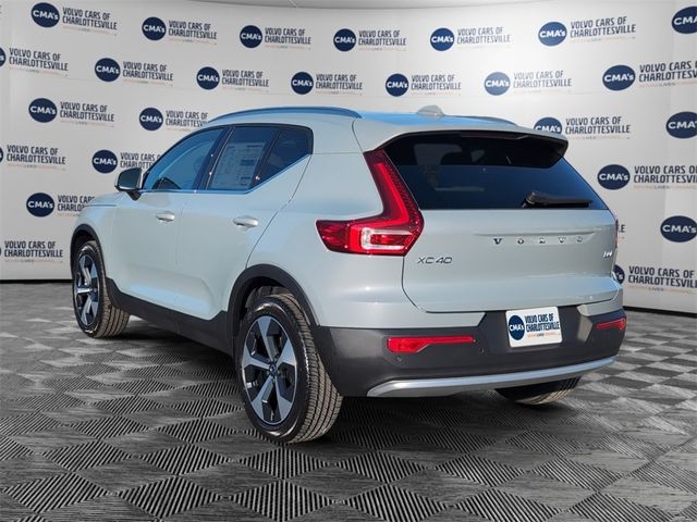 2025 Volvo XC40 Plus Bright Theme