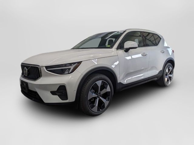 2025 Volvo XC40 Plus Bright Theme