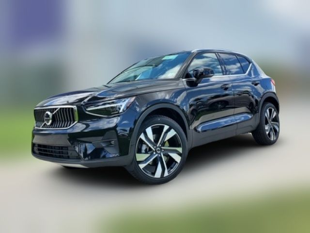 2025 Volvo XC40 Plus Bright Theme