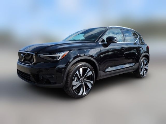 2025 Volvo XC40 Plus Bright Theme