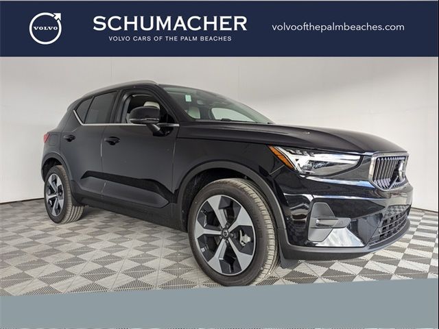 2025 Volvo XC40 Plus Bright Theme