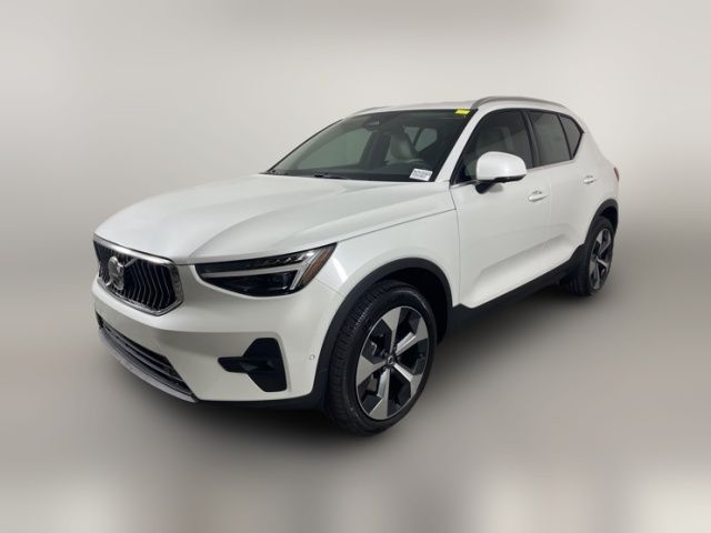 2025 Volvo XC40 Plus Bright Theme