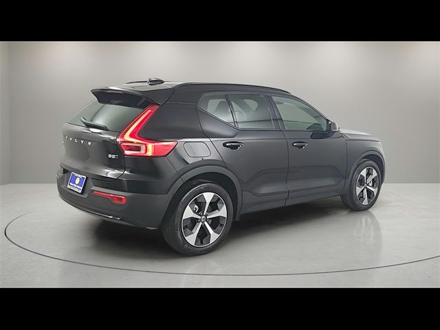 2025 Volvo XC40 Plus Dark Theme