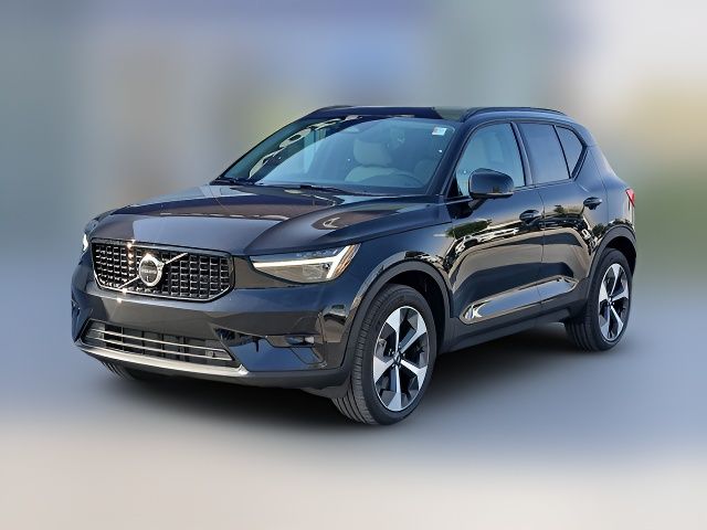 2025 Volvo XC40 Plus Dark Theme