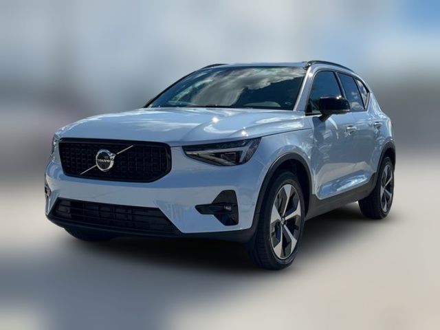 2025 Volvo XC40 Plus Dark Theme