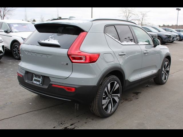 2025 Volvo XC40 Plus Dark Theme