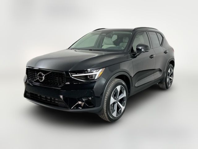 2025 Volvo XC40 Plus Dark Theme