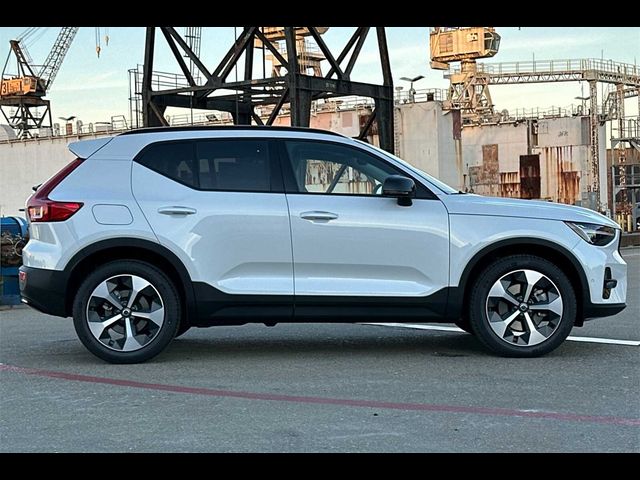 2025 Volvo XC40 Plus Dark Theme