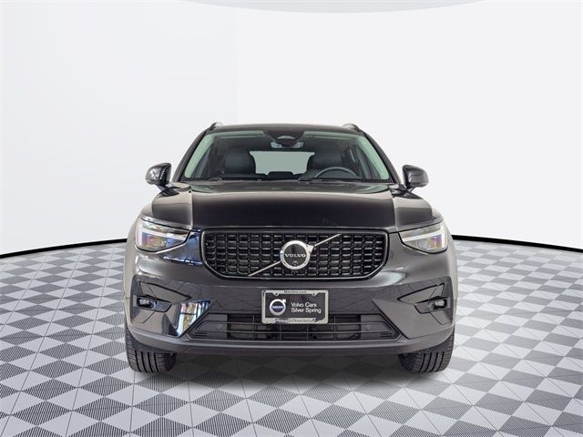 2025 Volvo XC40 Plus Dark Theme