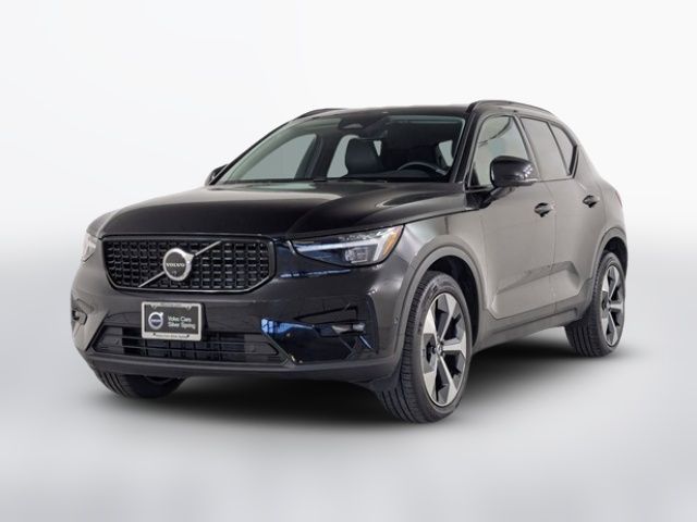 2025 Volvo XC40 Plus Dark Theme