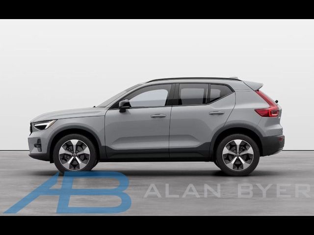 2025 Volvo XC40 Plus Dark Theme