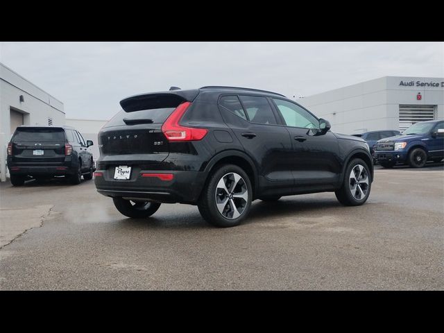 2025 Volvo XC40 Plus Dark Theme