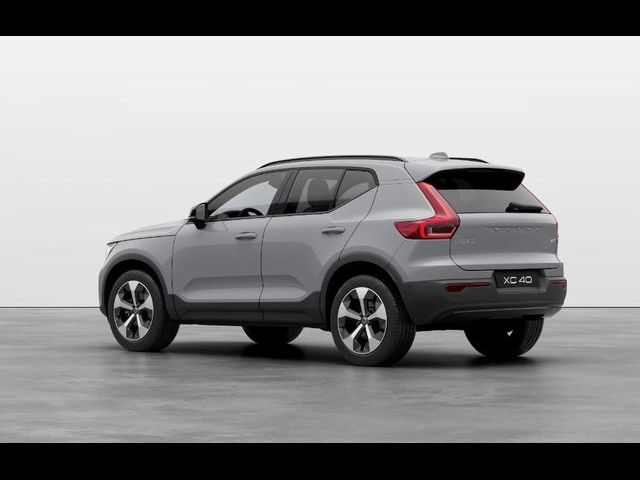 2025 Volvo XC40 Plus Dark Theme